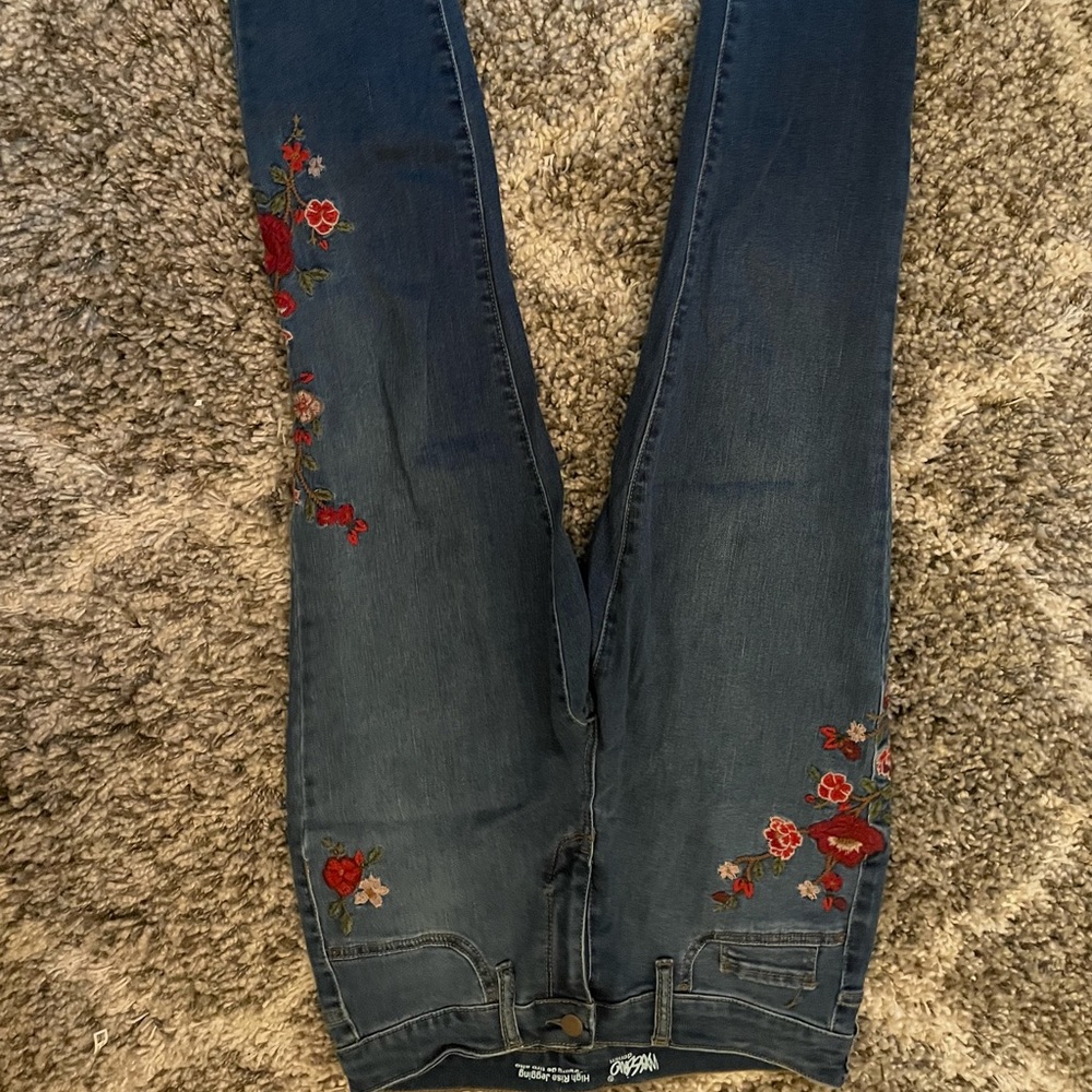 Skinny Floral jeans size 8